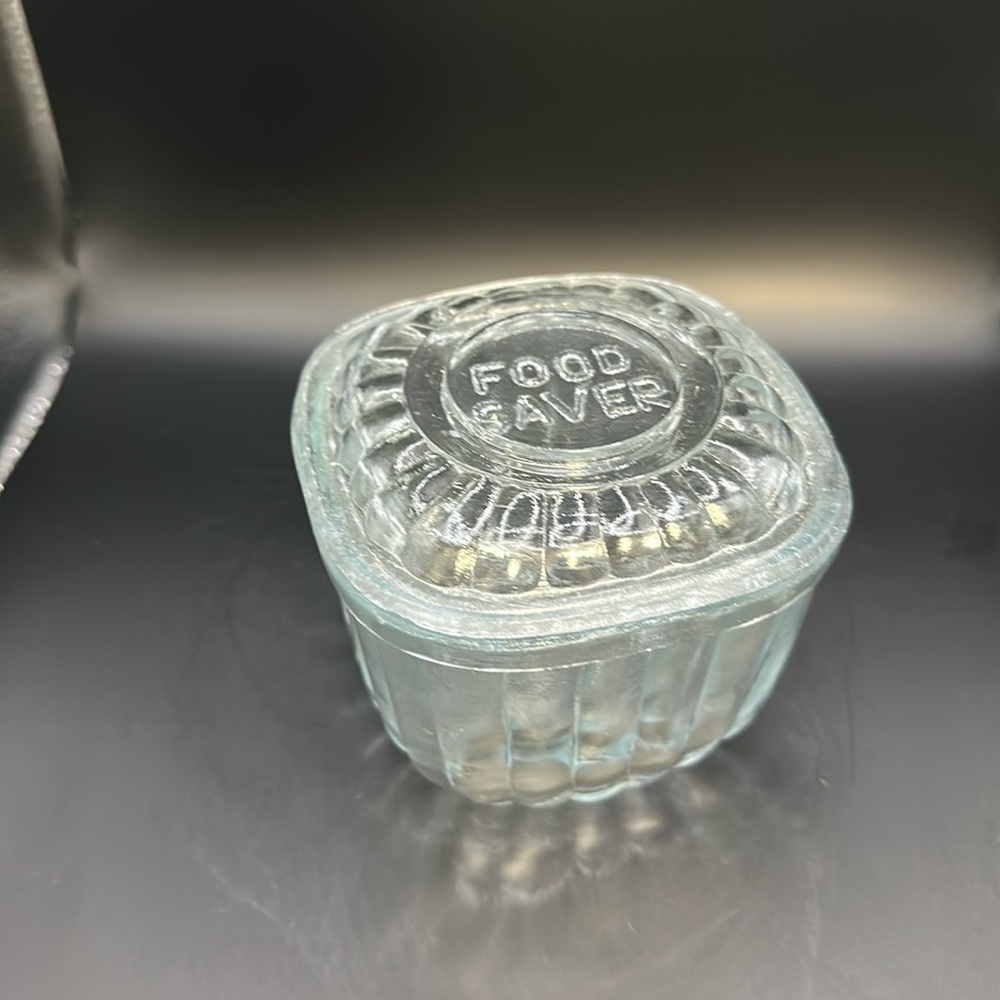 1940s FoodSaver made of clear glass